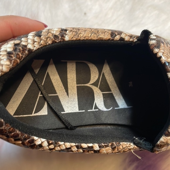 ZARA Snakeskin Slip On Shoes - Picture 4 of 8